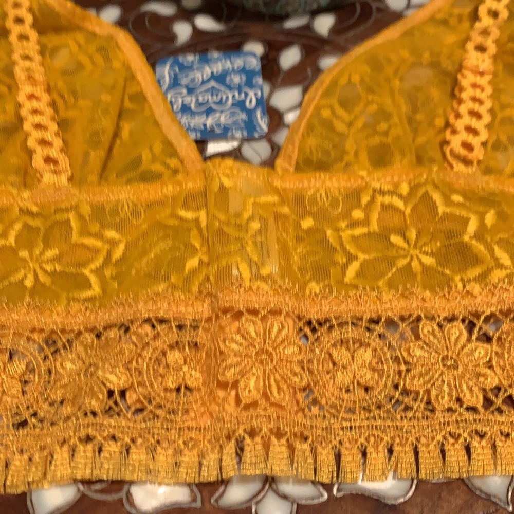 FREE PEOPLE INTIMATELY ELLA SOFT BRALETTE IN SARDENIA SUNSET SIZE XS - Picture 12 of 14